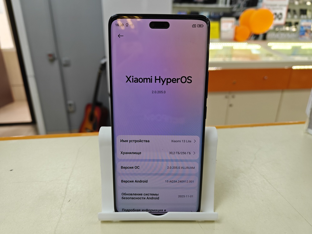 Смартфон Xiaomi 13 lite 8/256
