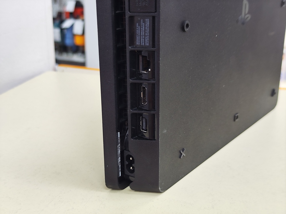 Игровая приставка PlayStation 4 Slim 500GB