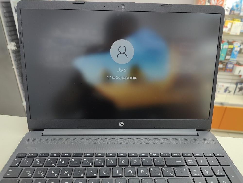Ноутбук HP 15s-fq3031ur; Silver N6000, Intel UHD Graphics, 8 Гб, 128 Гб, Нет