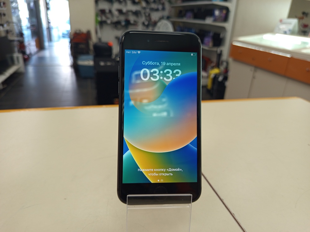 Смартфон Apple iPhone 8 64Gb