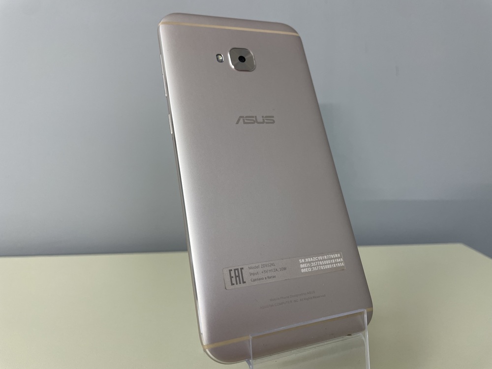 Смартфон Asus ZE552KL