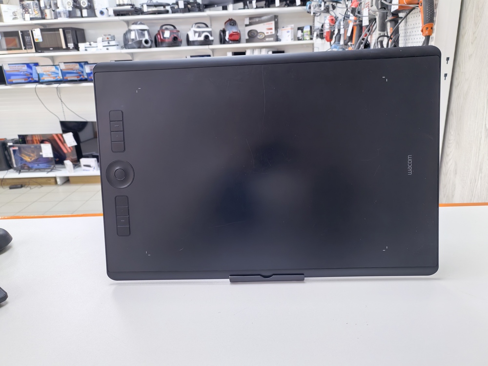 Графический планшет Wacom PRO PTH-860
