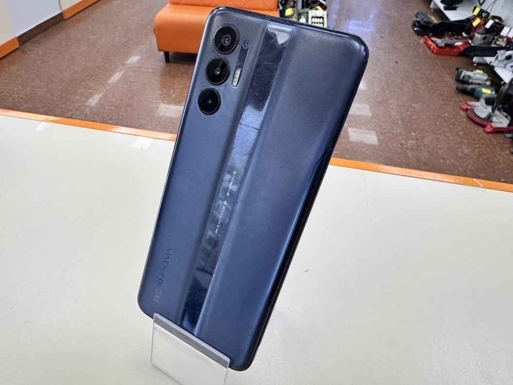 Смартфон Tecno Pova 3 6/128