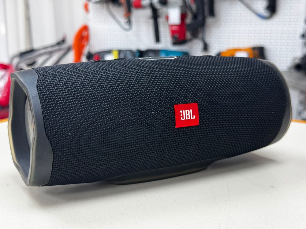 Портативная акустика JBL CHARGE 4
