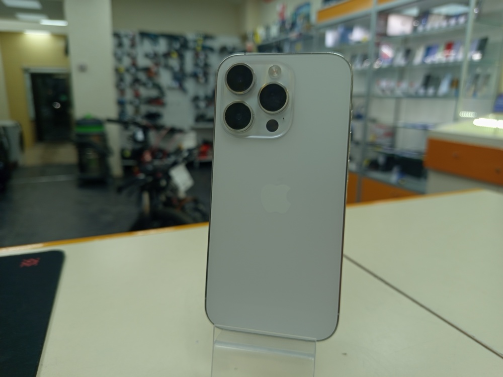 Смартфон Apple Iphone 14 Pro 128Gb