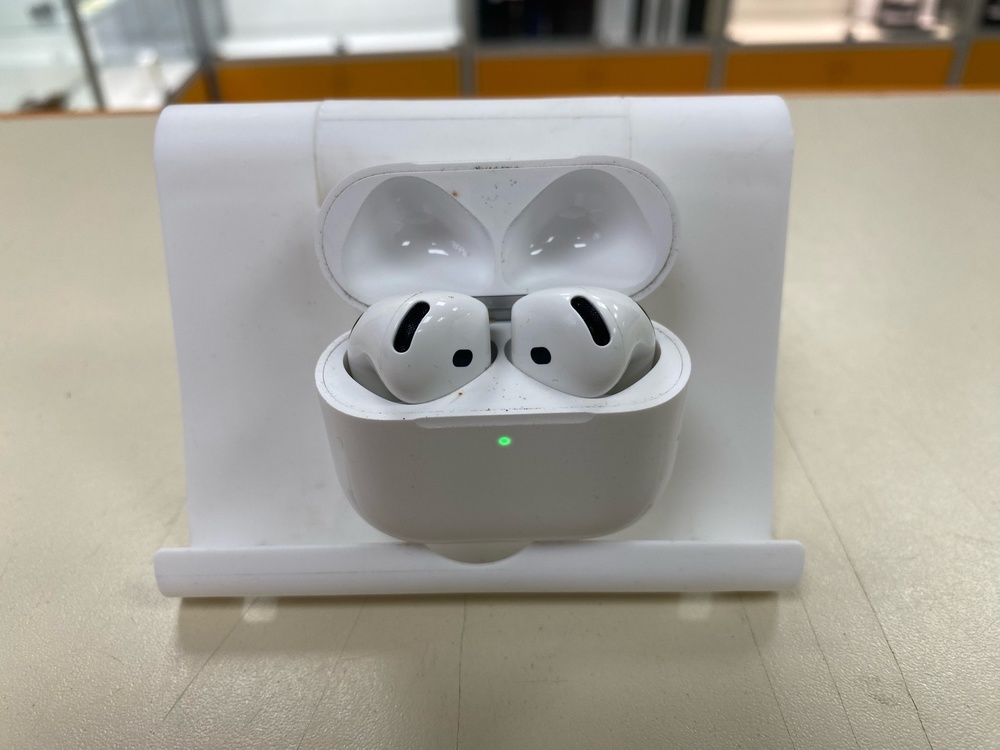 Наушники беспроводные Apple AirPods 4 с ANC