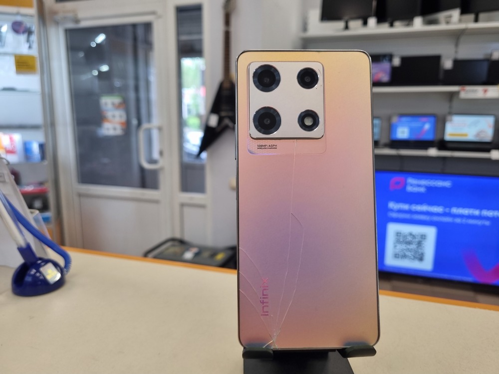 Смартфон Infinix Note 30 PRO 8/256