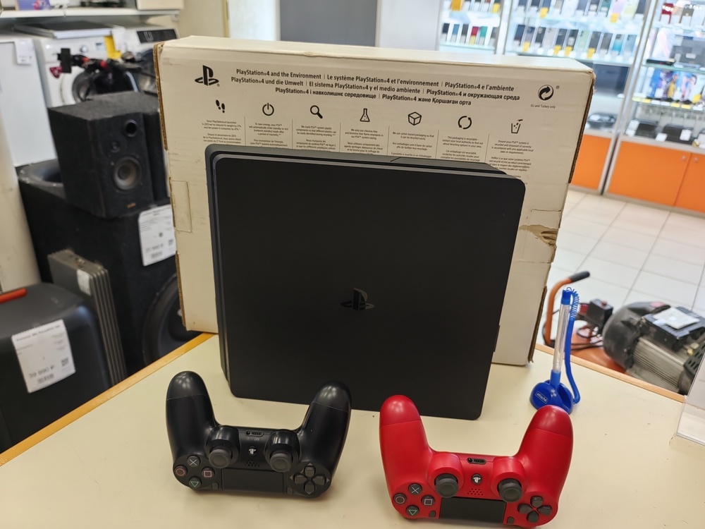 Игровая приставка PlayStation 4 Slim 500GB Игровая приставка PlayStation 4 Slim 500GB