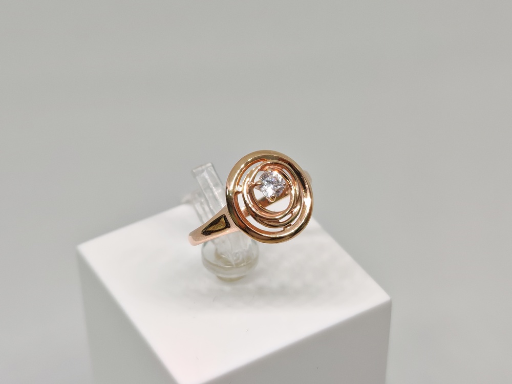 КОЛКМ585 КОЛЬЦО С КАМНЕМ (Au 585)