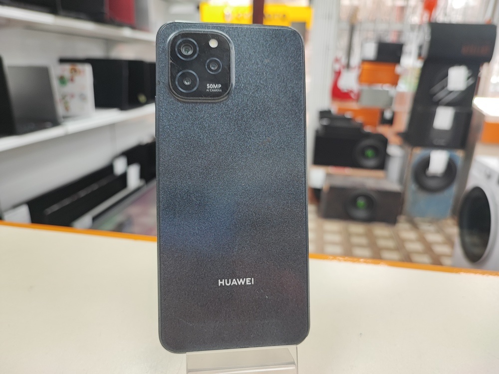 Смартфон Huawei Nova Y61 4/128