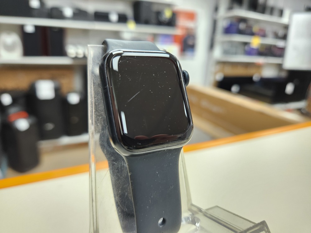 Смарт-часы Apple Watch SE 2022 40mm