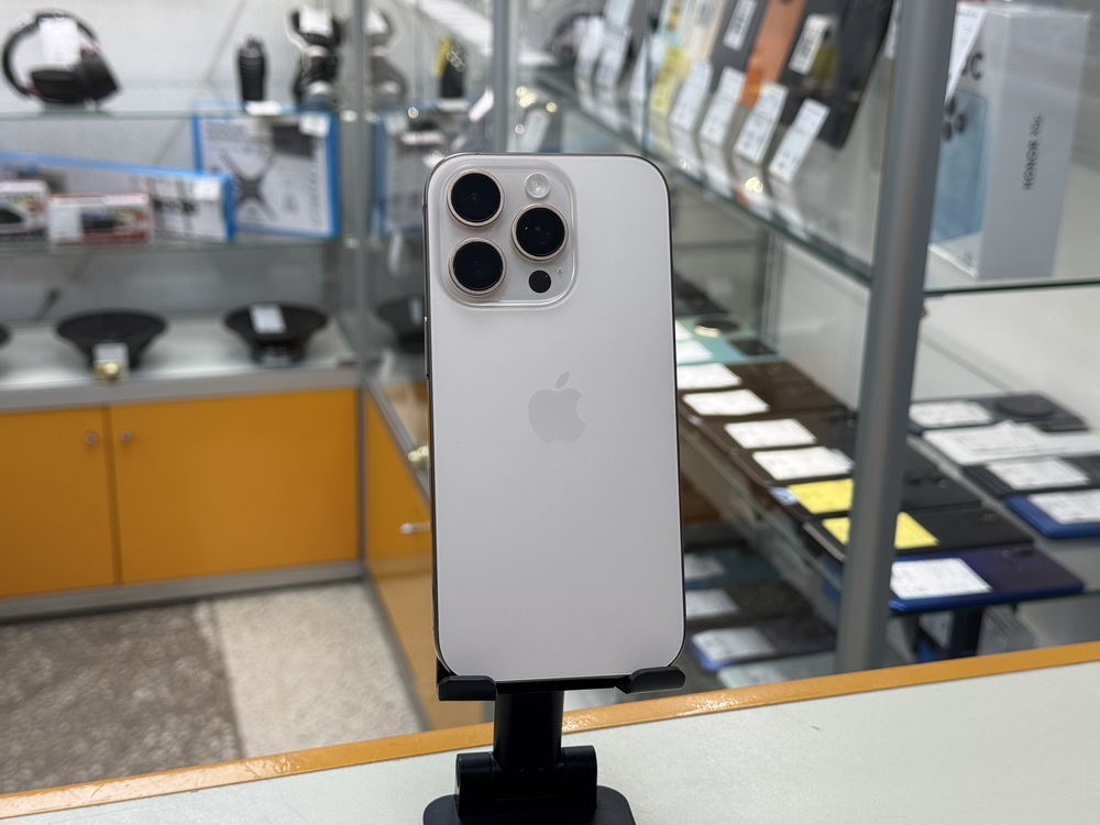 Смартфон Apple Iphone 16 Pro 128Gb