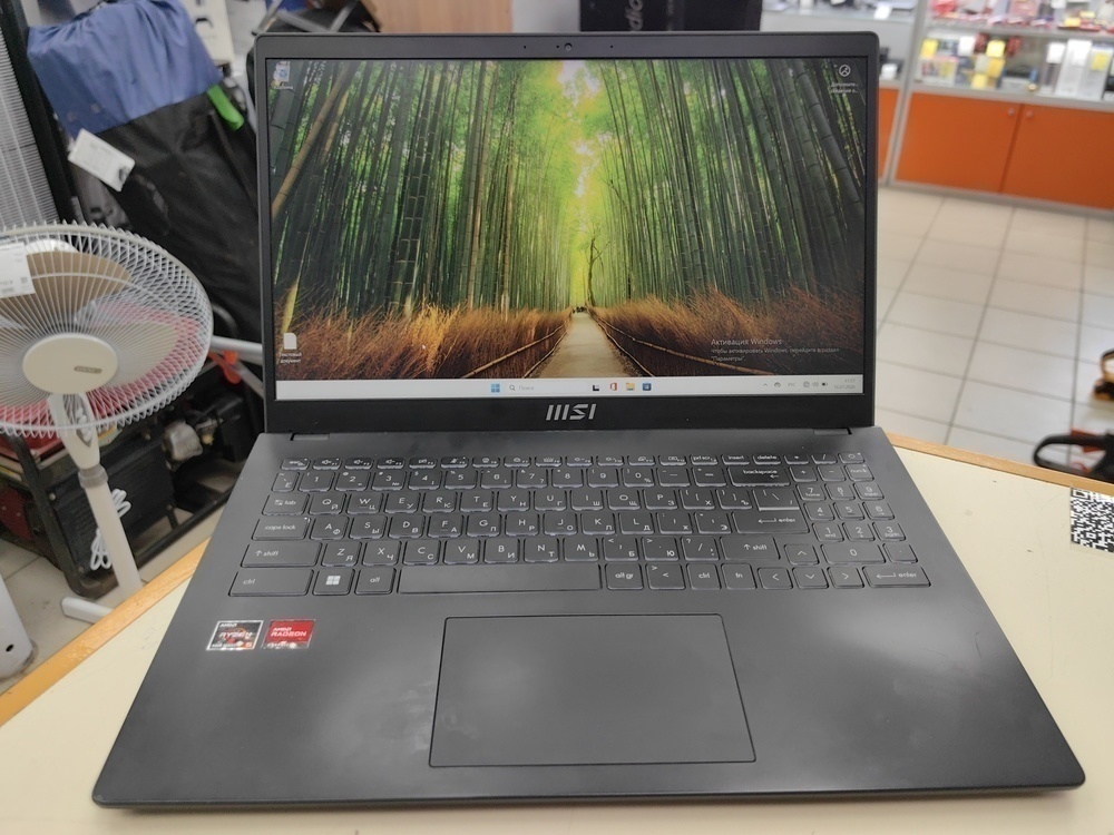 Ноутбук MSI; 5-5625u, AMD Radeon (TM) Graphics, 8 Гб, 240 Гб, Нет