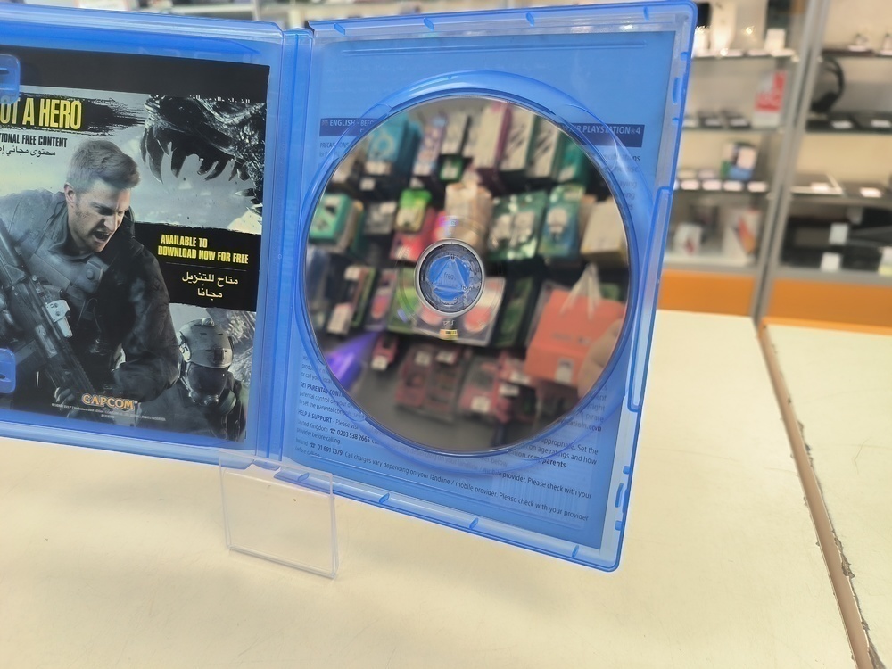 Игра Playstation 4 Resident Evil Biohazard