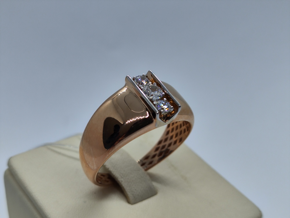 КОЛЬЦО С КАМНЯМИ (Au 585)