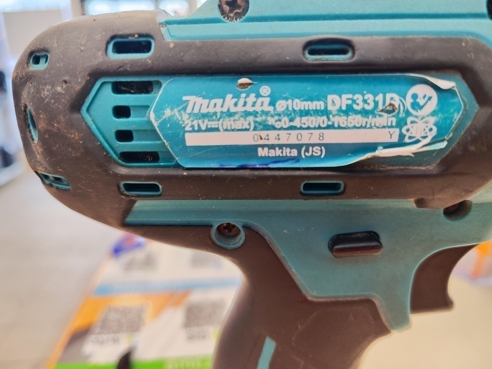 Шуруповерт Makita DDF453