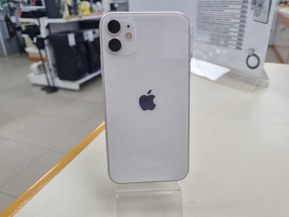 Смартфон Apple iPhone 11 128Gb