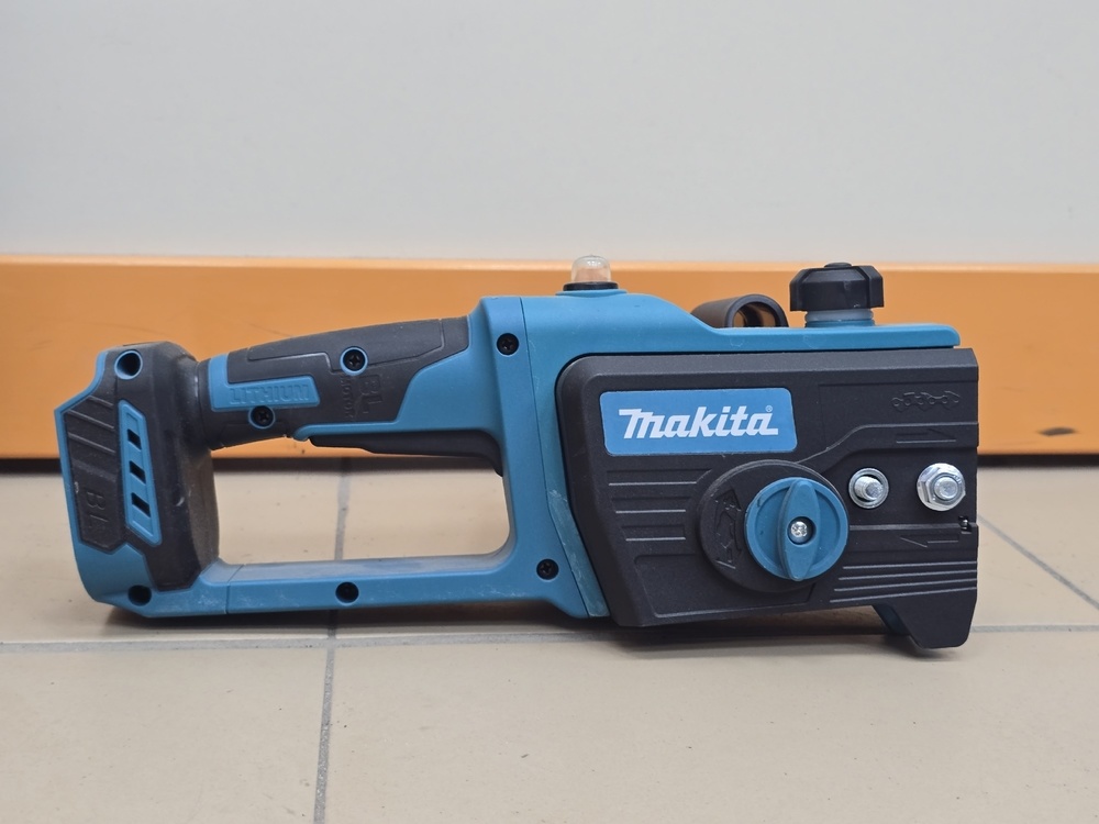 Электропила Makita 128V Li