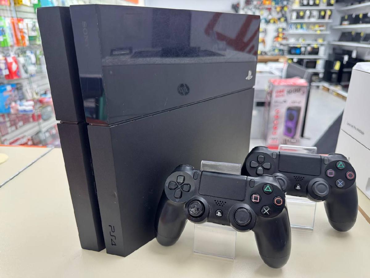 Игровая приставка PlayStation 4 FAT 500GB