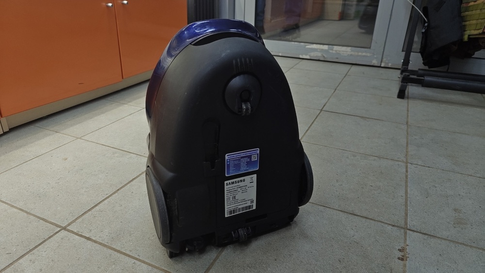 Пылесос Samsung SC20M251AWB