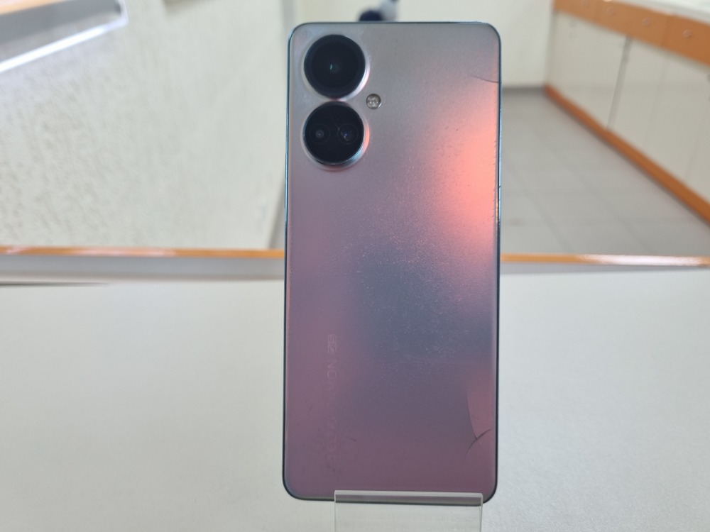 Смартфон Tecno 19 PRO 8/128