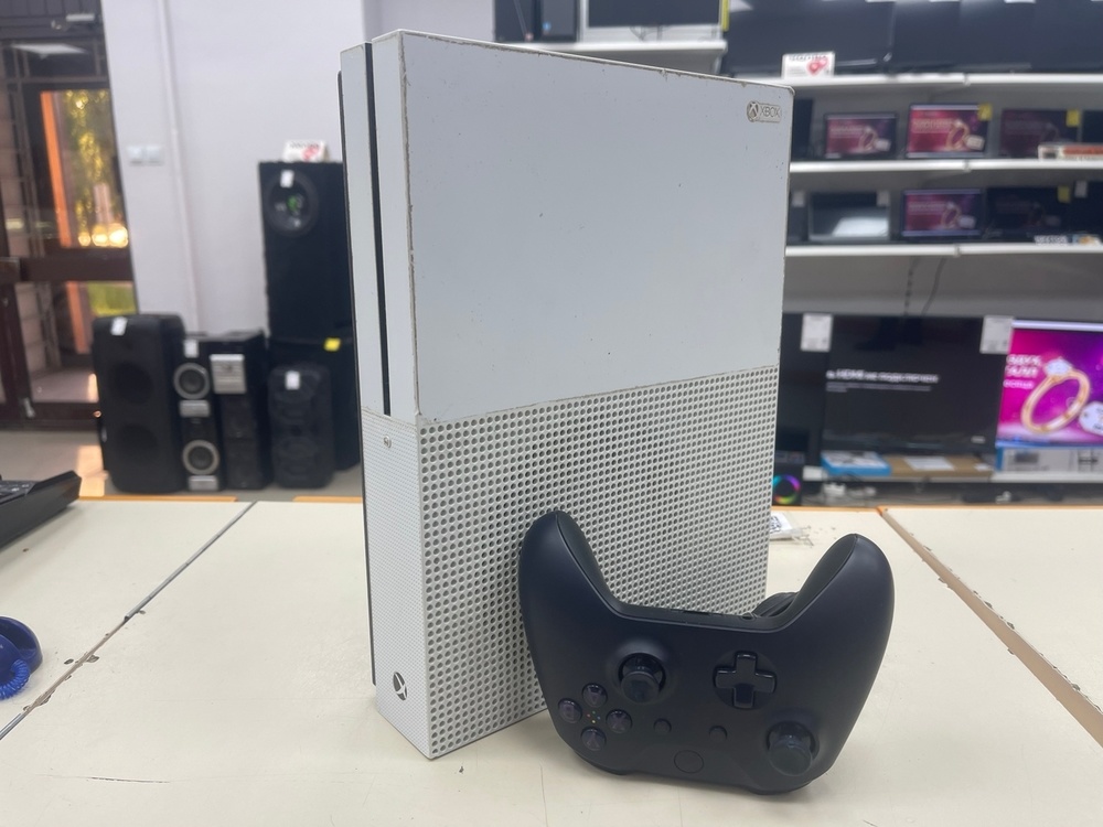 Игровая приставка Xbox One S 500Gb