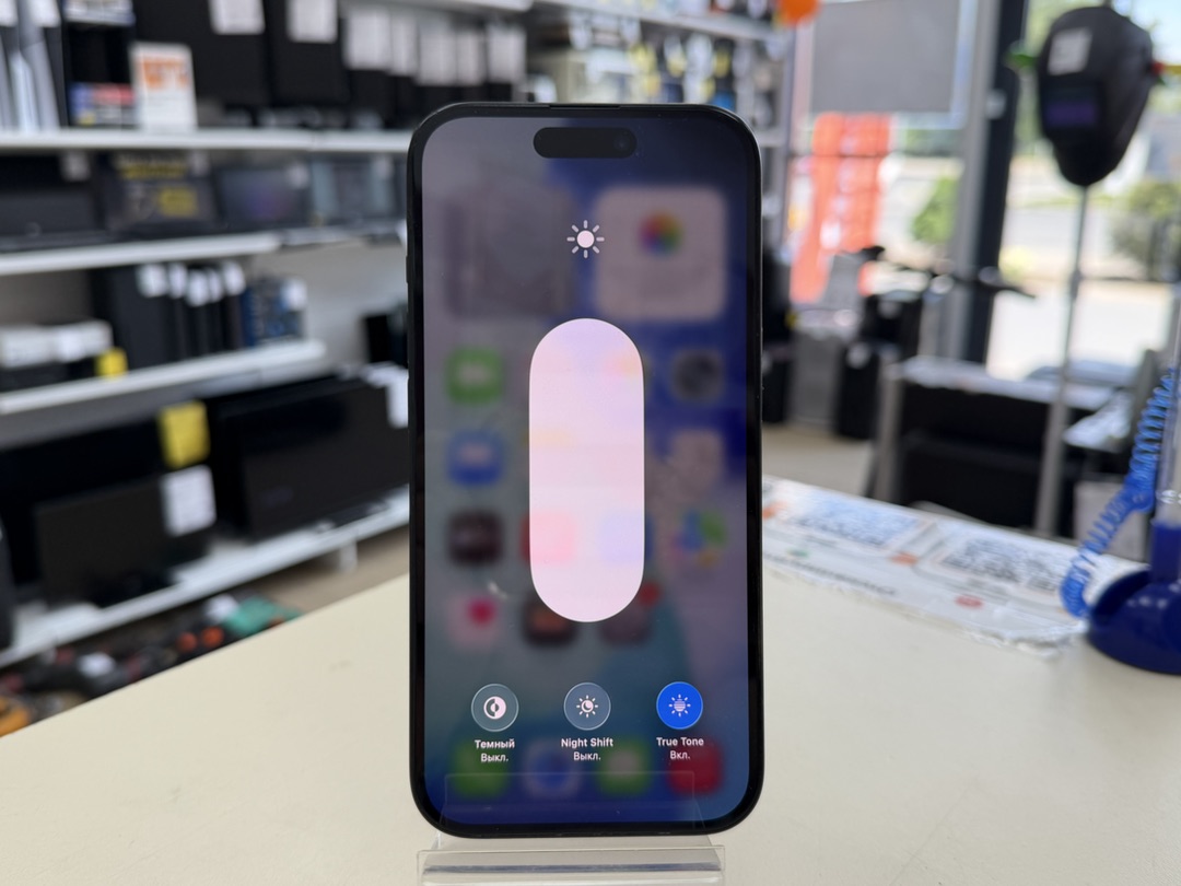 Смартфон Apple Iphone 15 128Gb