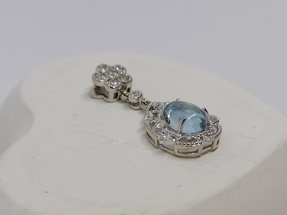 ПОДВЕСКА С КАМНЯМИ (Au 585)