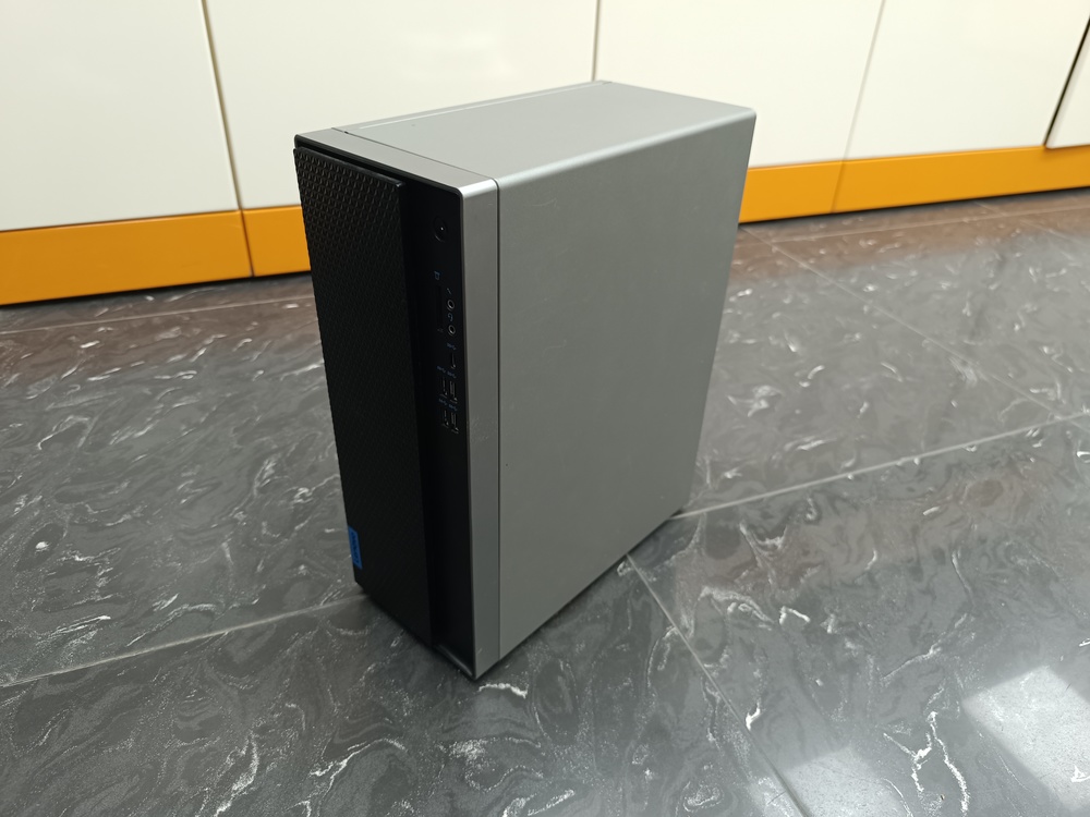 Системный блок Lenovo; Core i3-9100, GeForce GTX 1650, 8 Гб, 128 Гб, 160 Гб