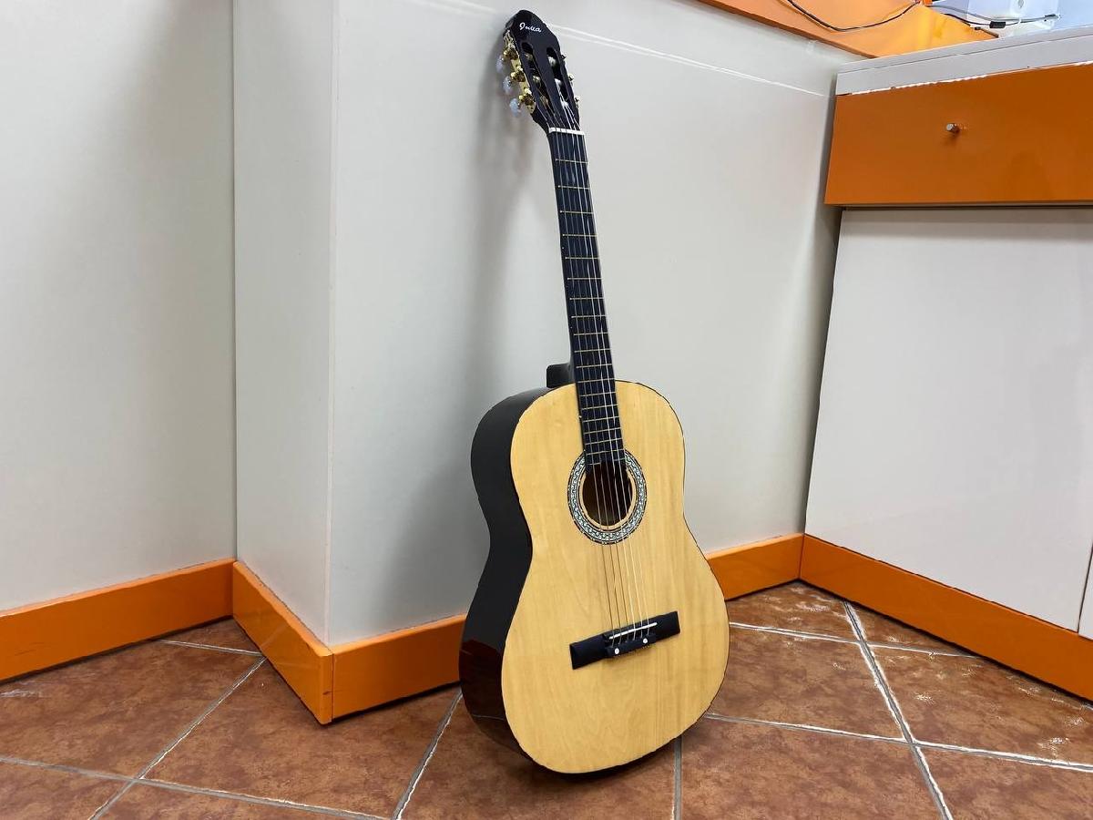 АКУСТИЧЕСКАЯ ГИТАРА JULIA 