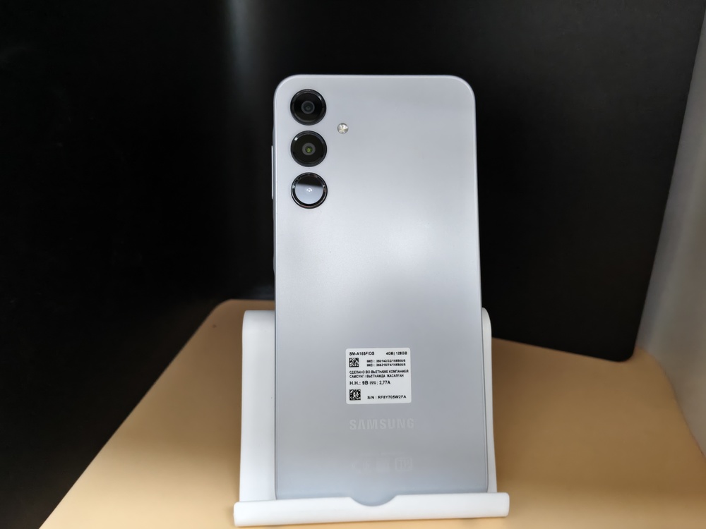 Смартфон Samsung Galaxy A16 4/128