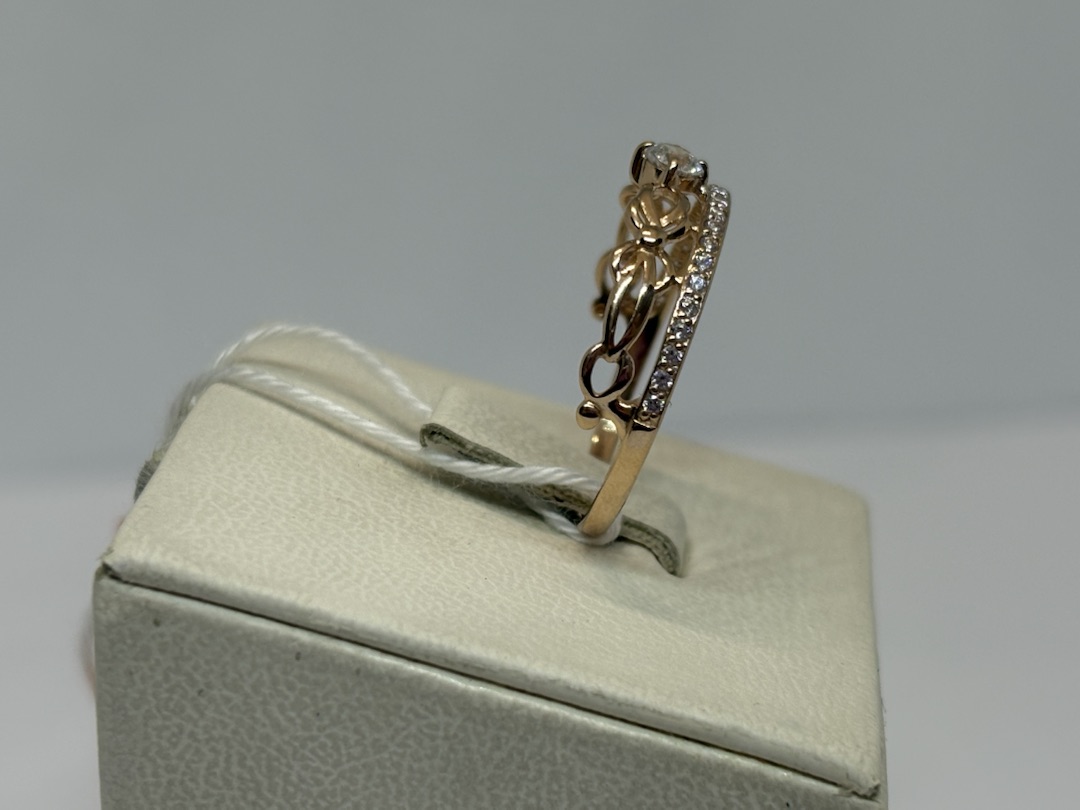 КОЛЬЦО С КАМНЯМИ (Au 585)