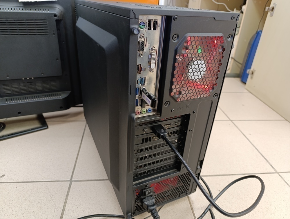Системный блок Cooler Master; Ryzen 5 1600, GeForce RTX 2060 Super, 16 Гб, Нет, 1 Tb