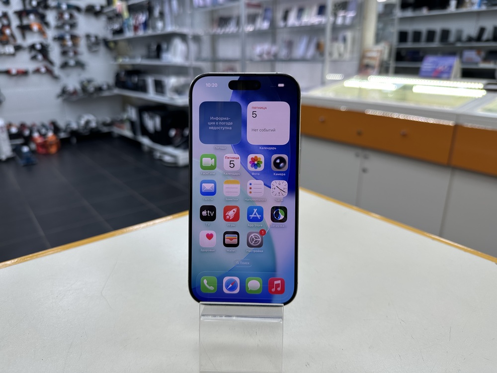 Смартфон Apple Iphone 16 Pro 256Gb