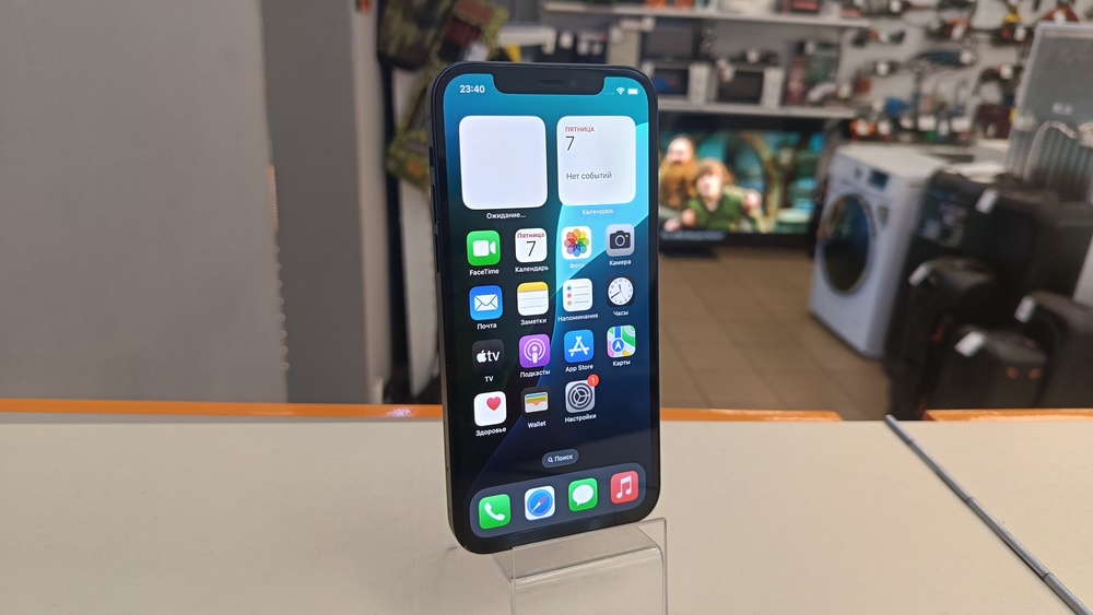 Смартфон Apple iPhone 12 64Gb