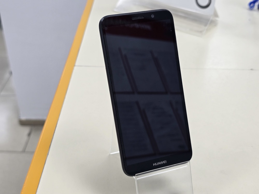 Смартфон Huawei Y5 Lite (2018)