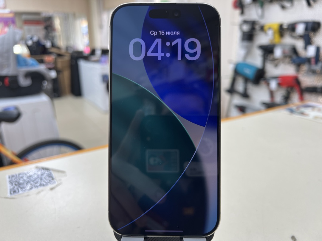Смартфон Apple Iphone 16 Pro 128Gb
