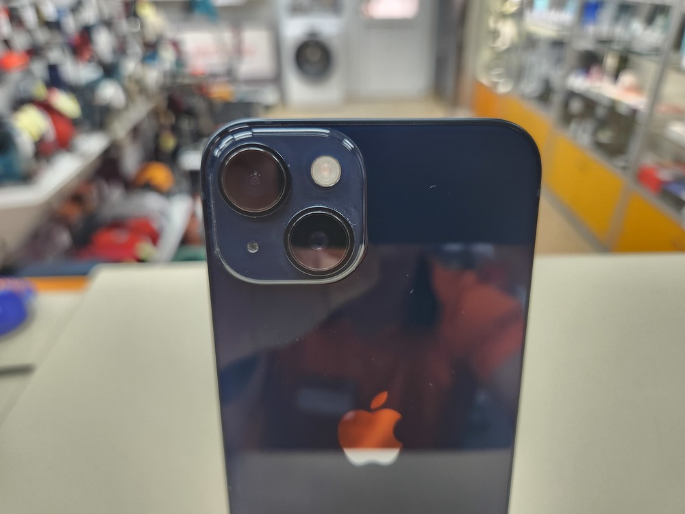Смартфон Apple Iphone 14 128Gb