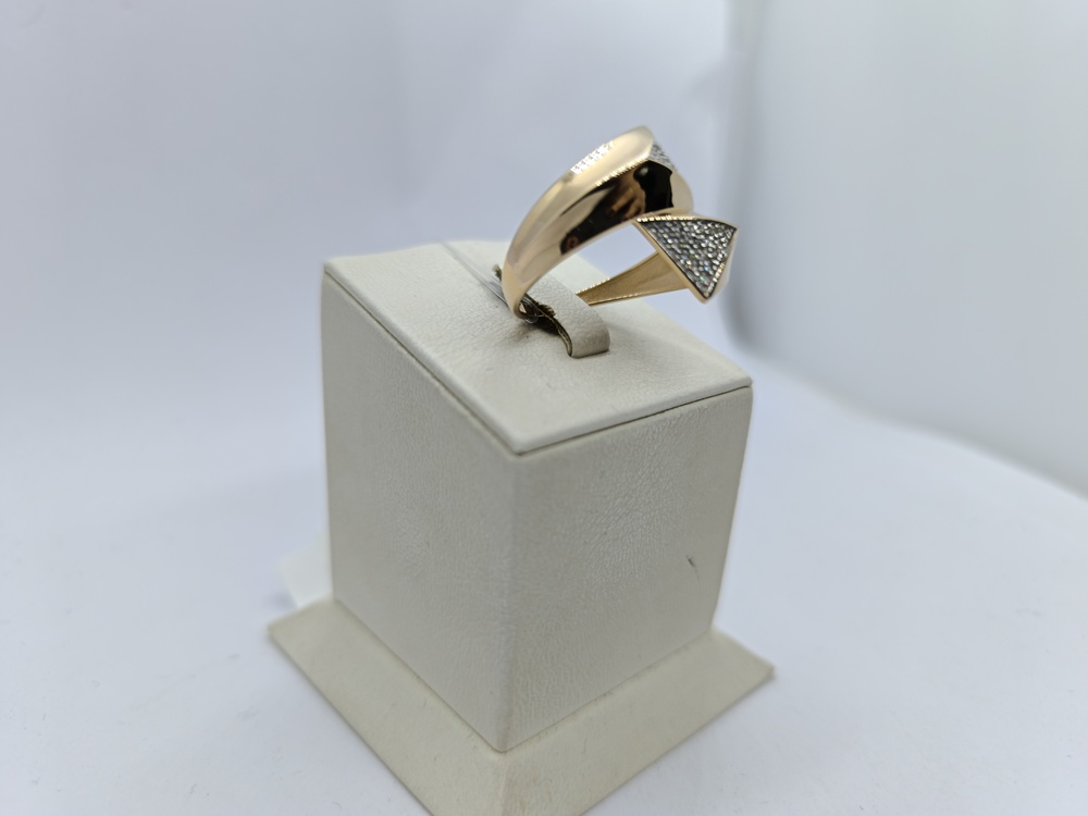 КОЛЬЦО С КАМНЯМИ (Au 585) КОЛЬЦО С КАМНЯМИ (Au 585)