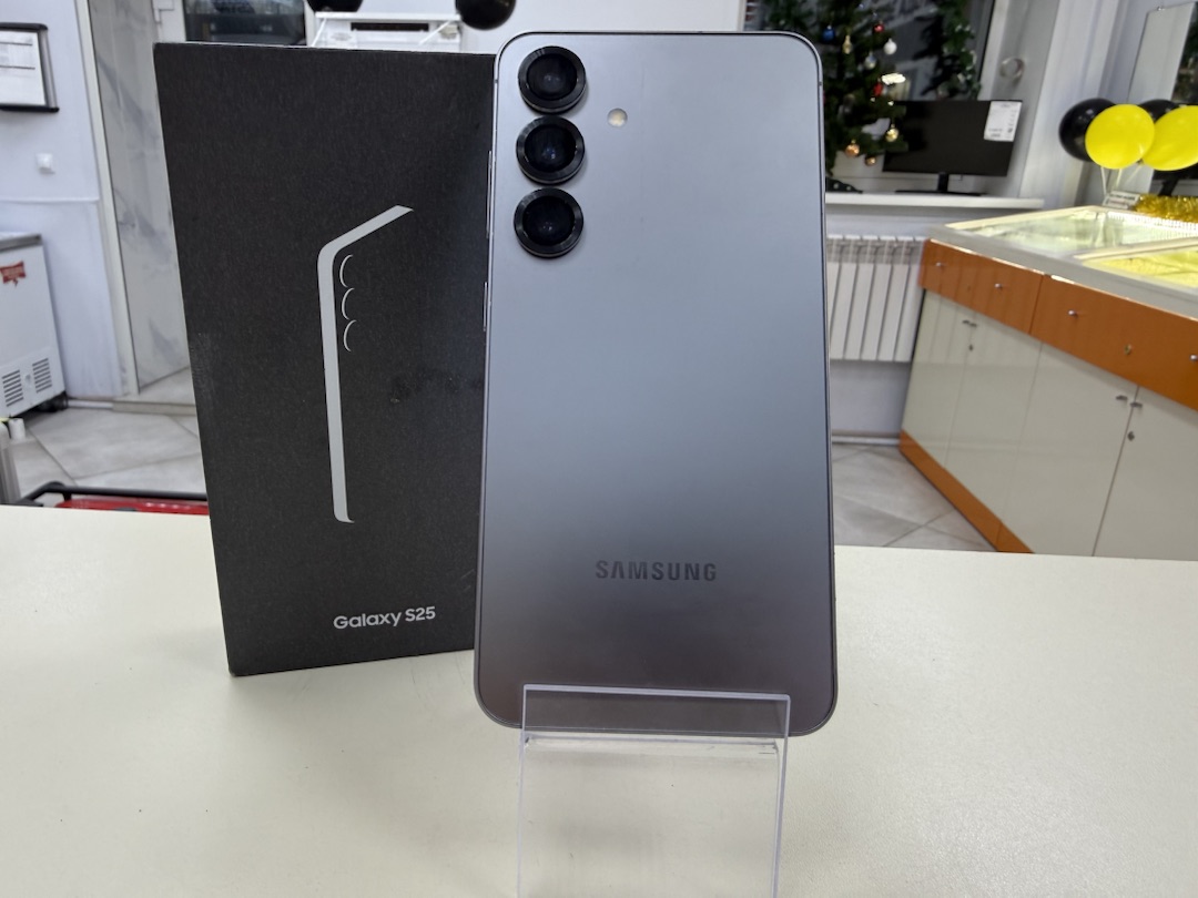Смартфон Samsung Galaxy S25 12/256
