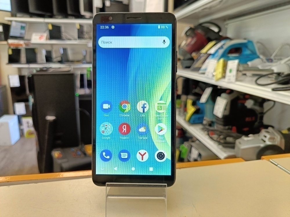 Смартфон ZTE Blade L210