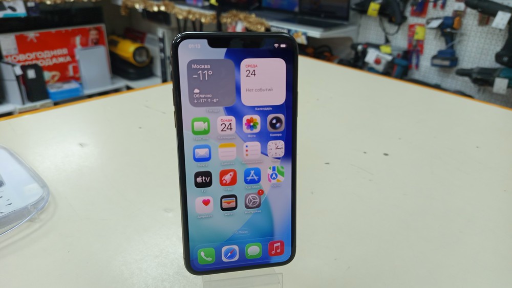 Смартфон Apple iPhone 11 Pro Max 64Gb