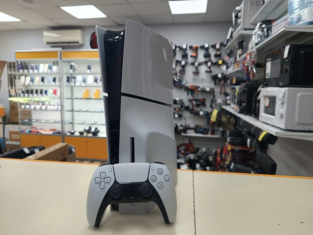 Игровая приставка PlayStation 5 Slim 1TB (С дисководом)