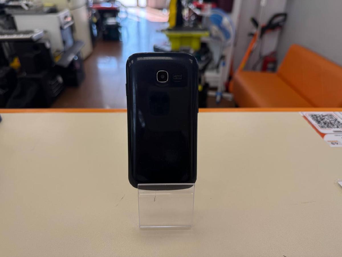 Смартфон Samsung GT-S7262