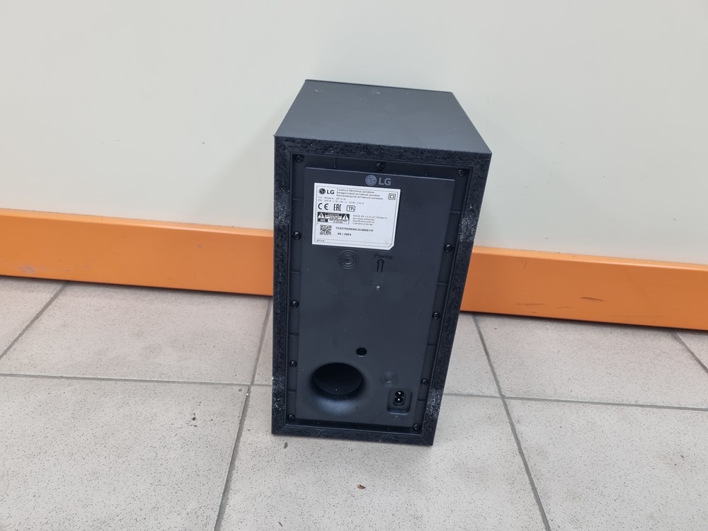 Саундбар LG S40T