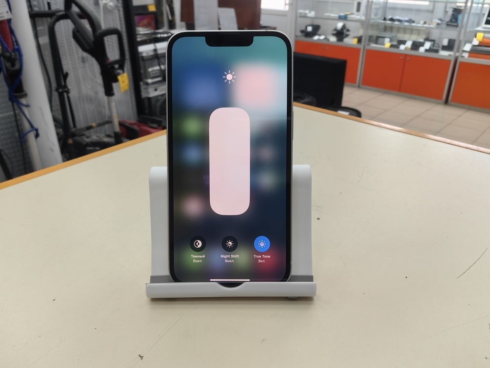 Смартфон Apple iPhone 13 128Gb