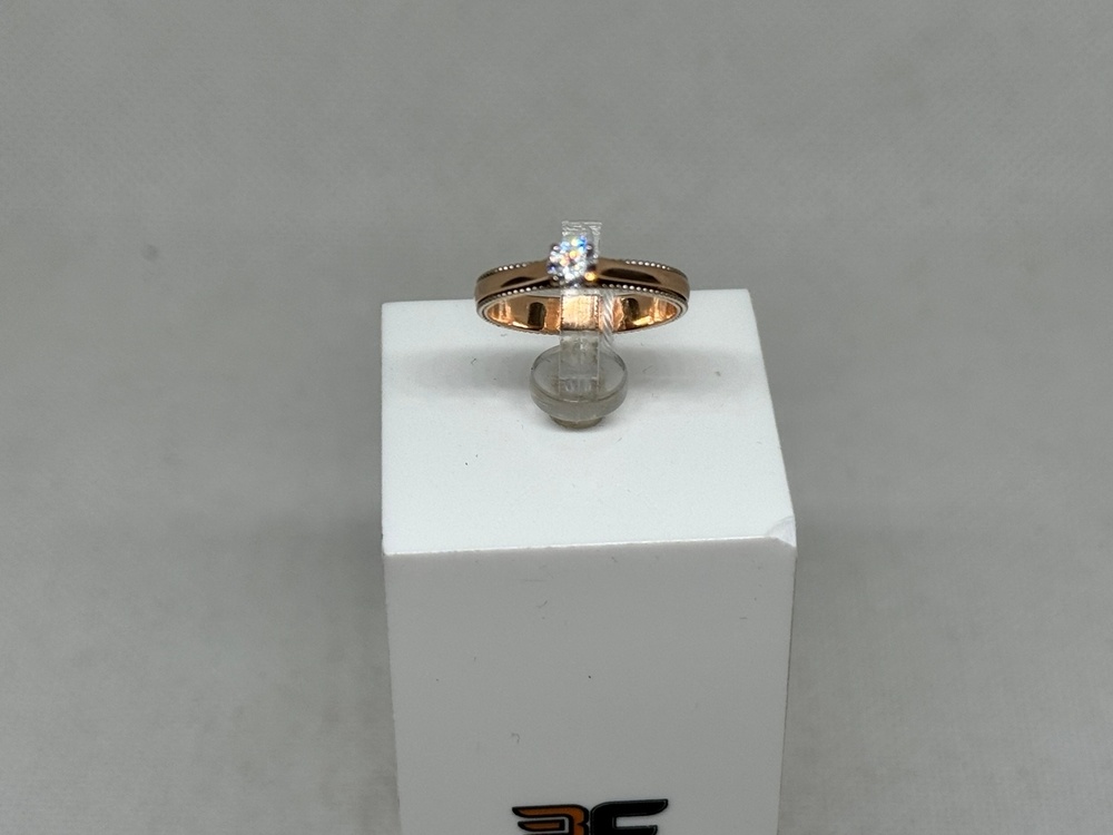 КОЛКМ585 КОЛЬЦО С КАМНЕМ (Au 585)