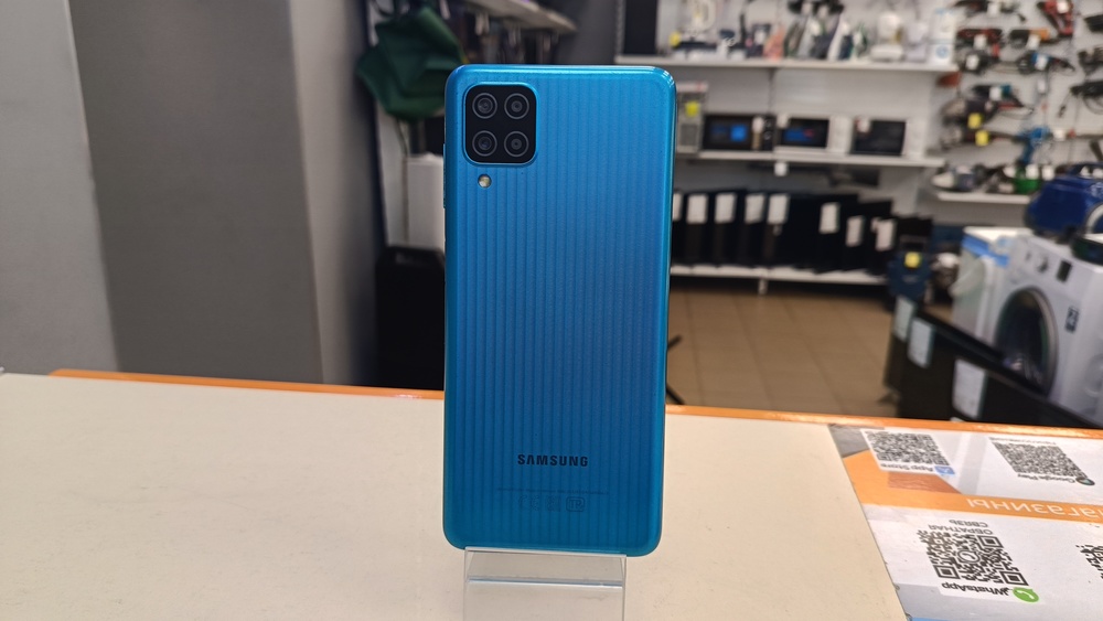 Смартфон Samsung Galaxy M12 4/64