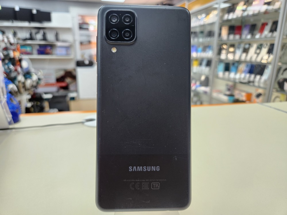 Смартфон Samsung Galaxy A12 3/32