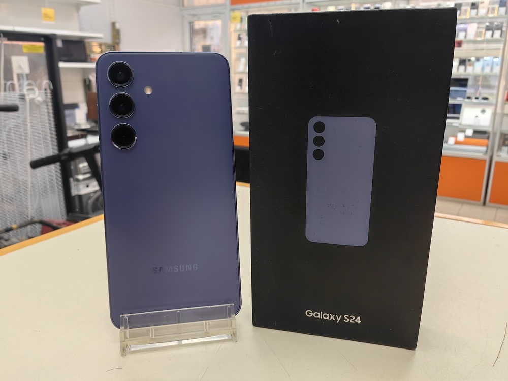 Смартфон Samsung Galaxy S24 8/256